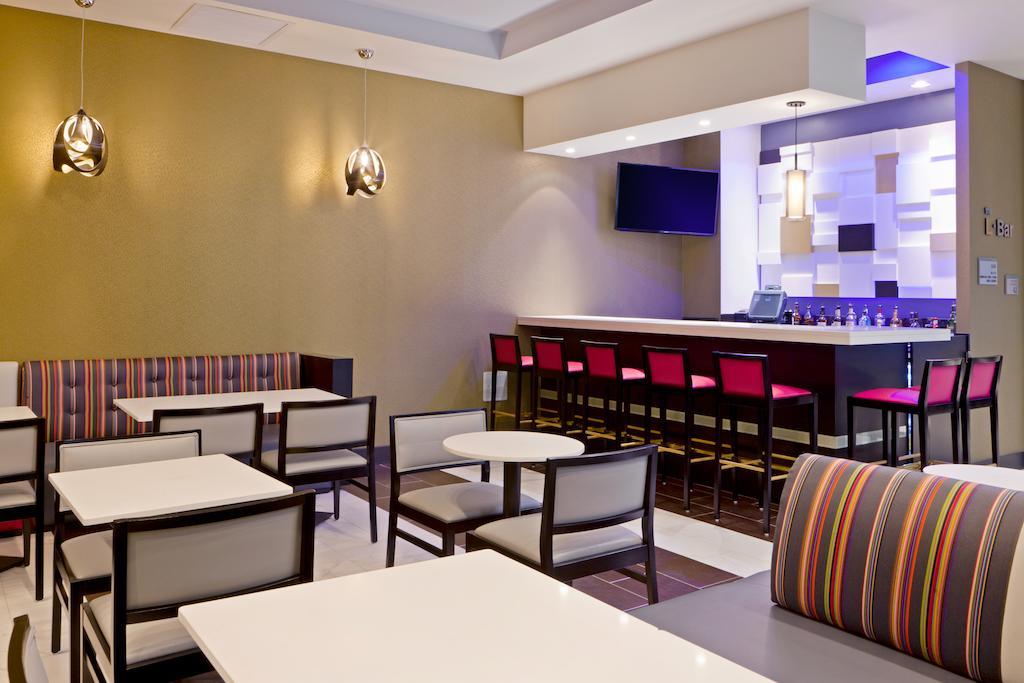 Fairfield Inn & Suites By Marriott New York Long Island City/Manhattan View Extérieur photo
