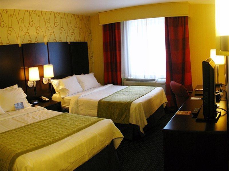Fairfield Inn & Suites By Marriott New York Long Island City/Manhattan View Extérieur photo